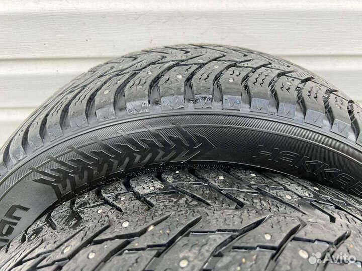 Nokian Tyres Hakkapeliitta 8 SUV 225/65 R17