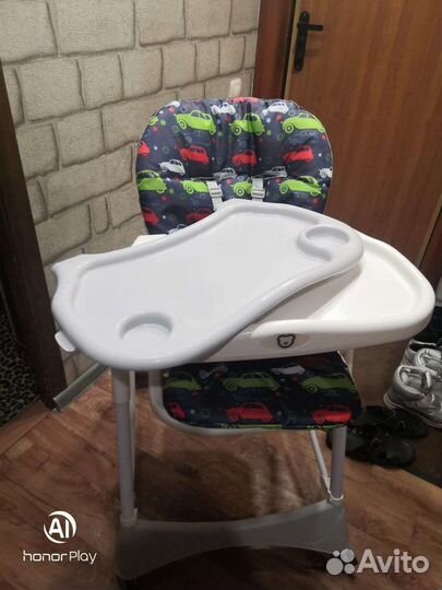 Стульчик для кормления happy baby william