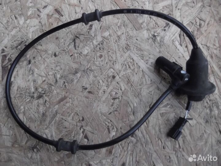 Датчик ABS Mercedes W220/215 A220 540 0517