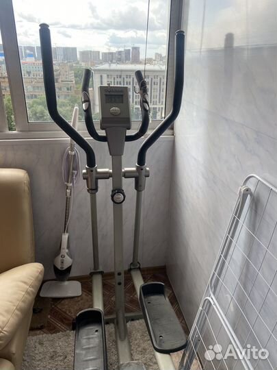 Эллиптический тренажер torneo