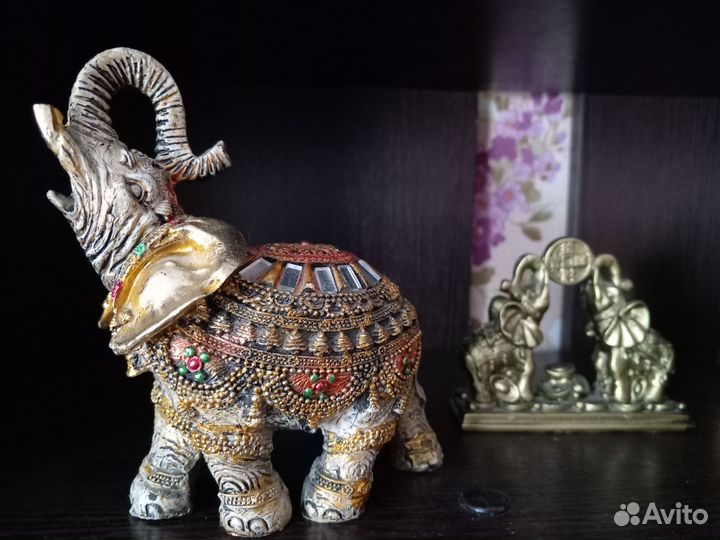 Статуэтка слон