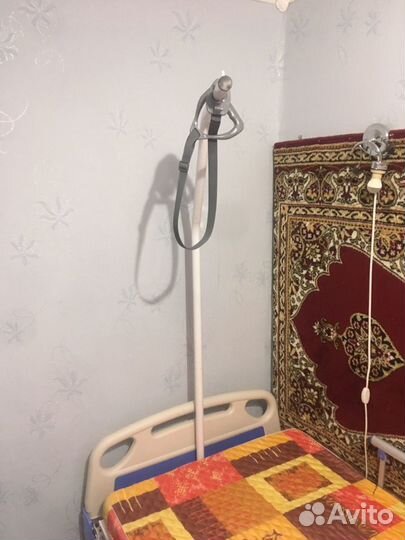 Кровать медицинская