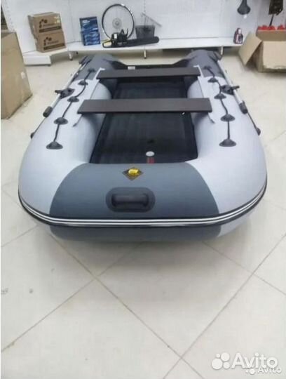 Лодка пвх Ривьера 3200 нднд б/у