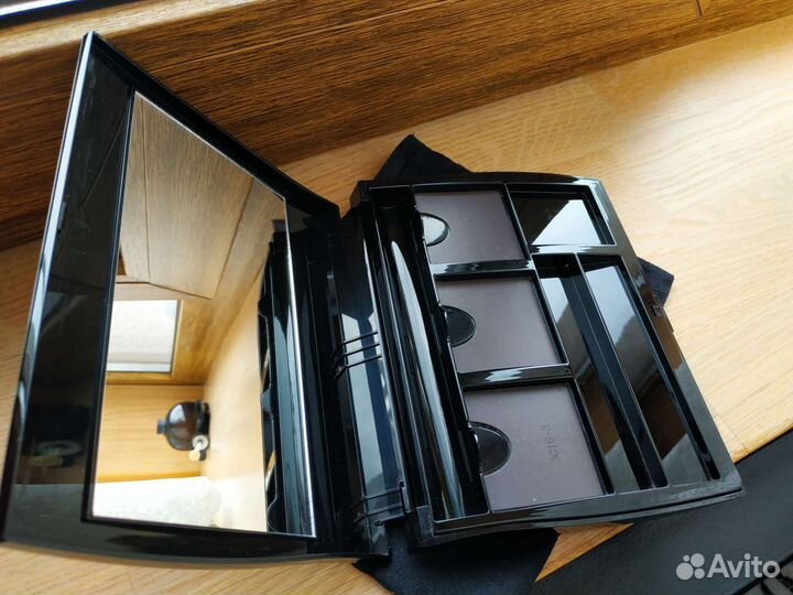 Футляр для декоративной косметики