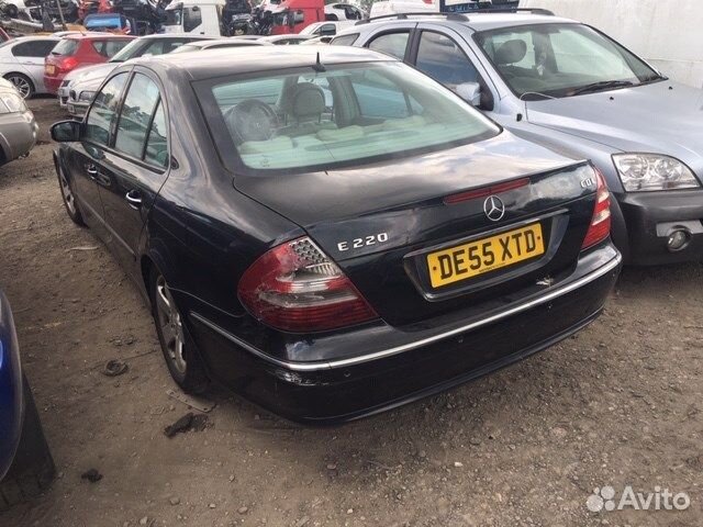 Разбор на запчасти Mercedes E W211