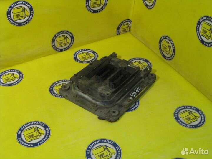 Блок электронный управления двигателем 7420814604