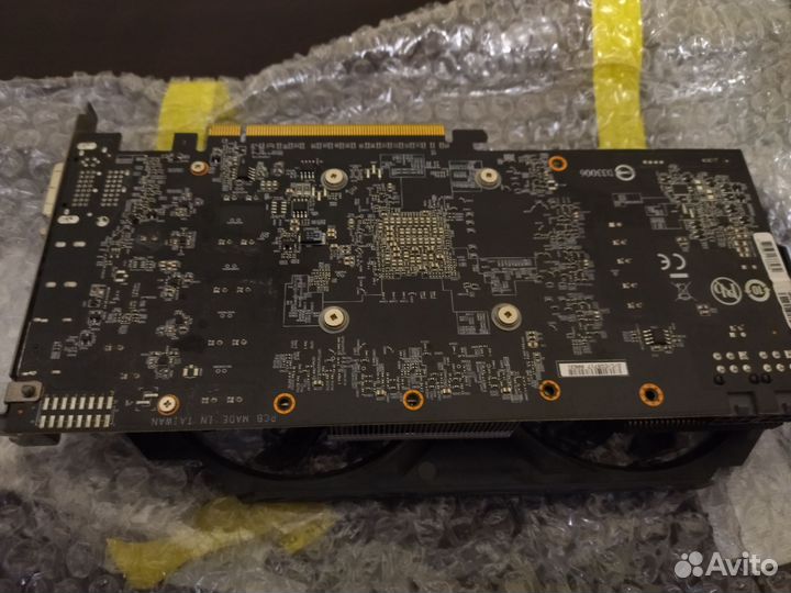 Gigabyte AMD Radeon R9 285 WindForce 2X OC 2GB