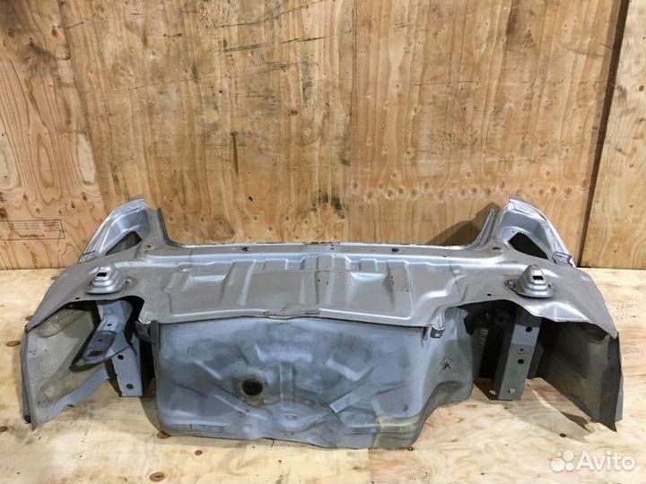 Задняя панель кузова Toyota Corolla NZE124 1nzfe