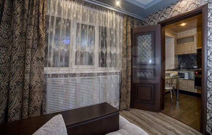 1-к. квартира, 32 м², 1/4 эт.