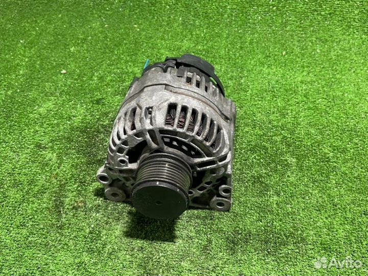 Генератор Octavia Superb Yeti Golf Caddy Jetta