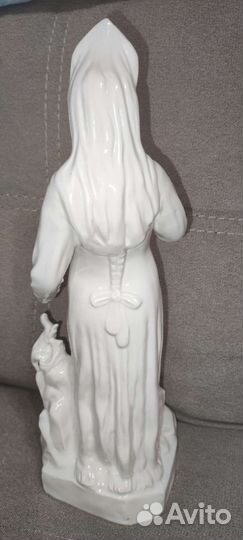 Статуэтка хозяйка медной горы ранний выпуск