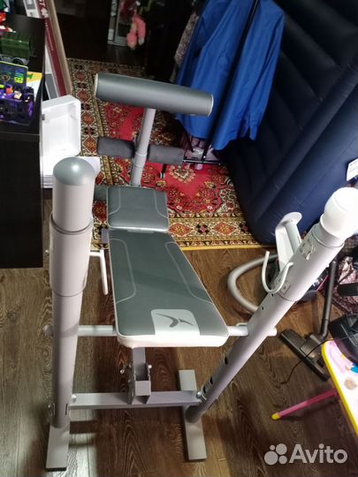 Скамья для жима со стойками бу