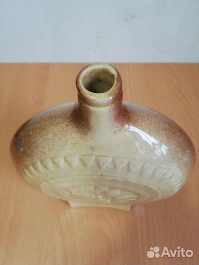 Ёмкости для вина, бочонок, кувшин