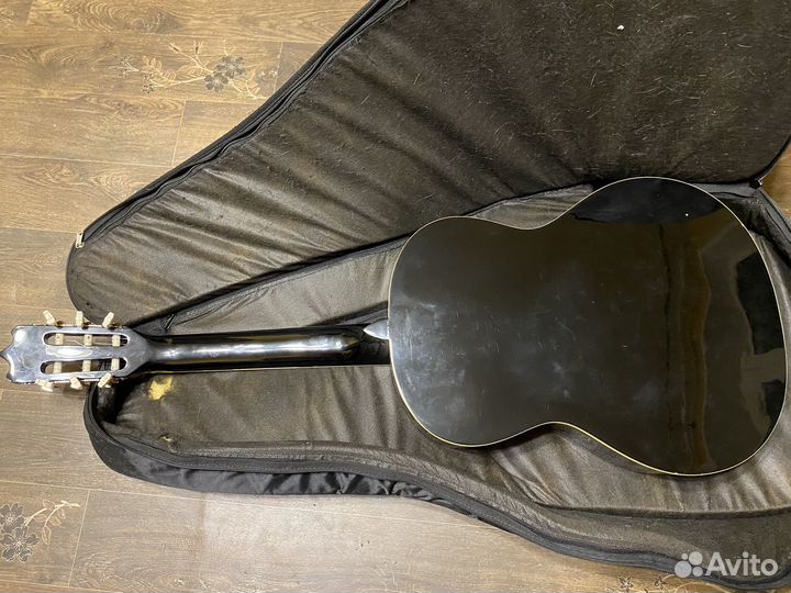Классическая гитара Martinez