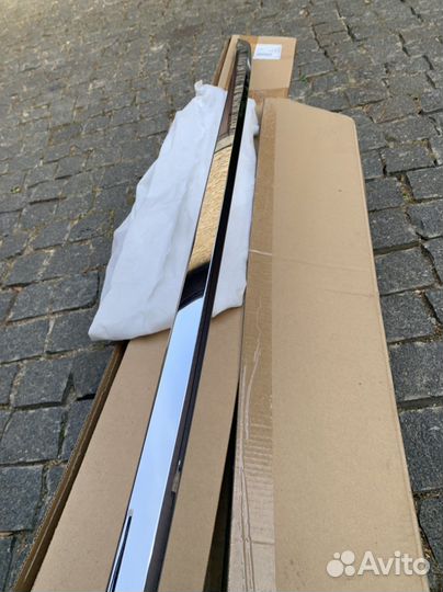 Накладка двери багажника бмв Х7