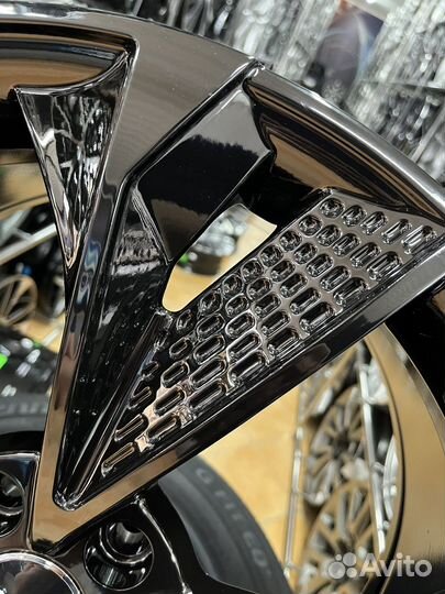 Диски R19 5*112 Audi RS стиль