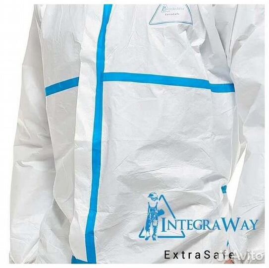 Защитный костюм