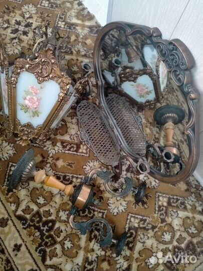 Зеркало, канделябр, фонарь