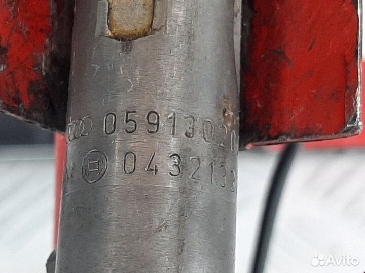 Форсунка Audi A4 B6 2002 059130202F