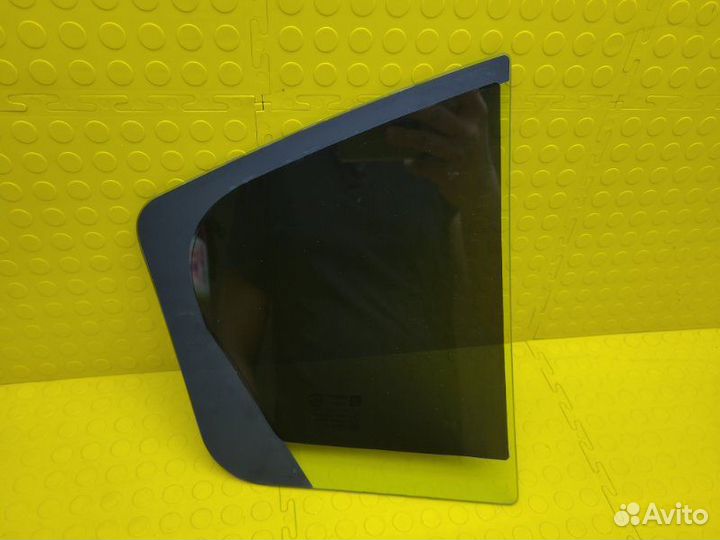 Стекло двери (форточка) заднее левое Chevrolet