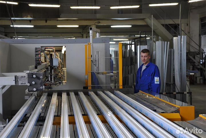 Сотрудник в цех ламинации