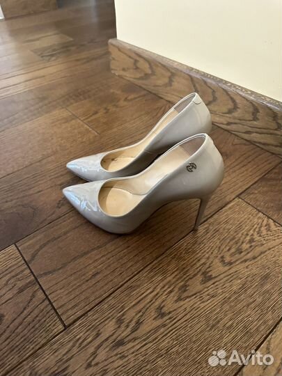 Туфли женские Nando Muzi 38 размер италия