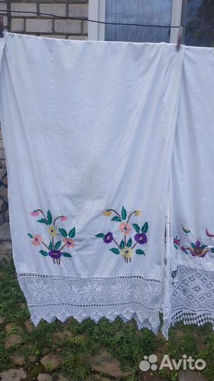 Старинные подзор,наволочка,рушник с вышивкой