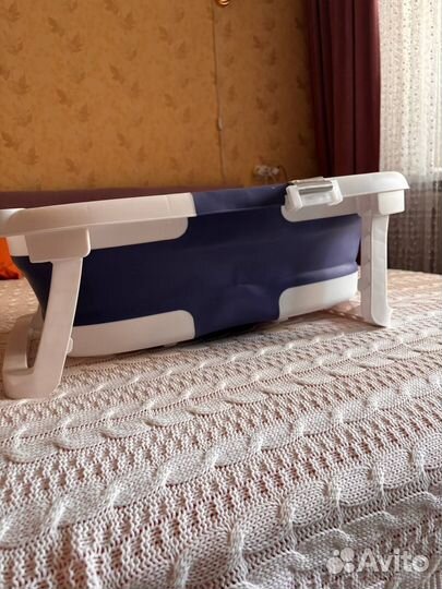 Ванночка для купания новорожденного складная