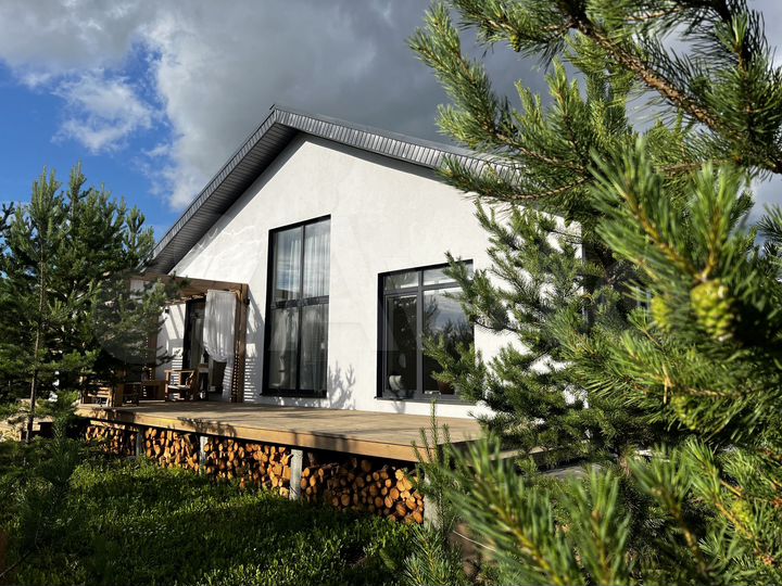 Коттедж 167 м² на участке 10 сот.