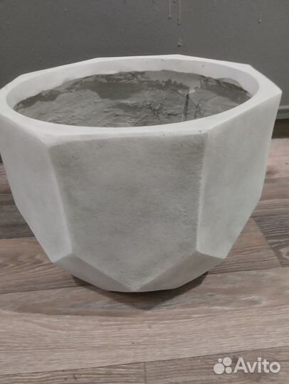 Кашпо для цветов