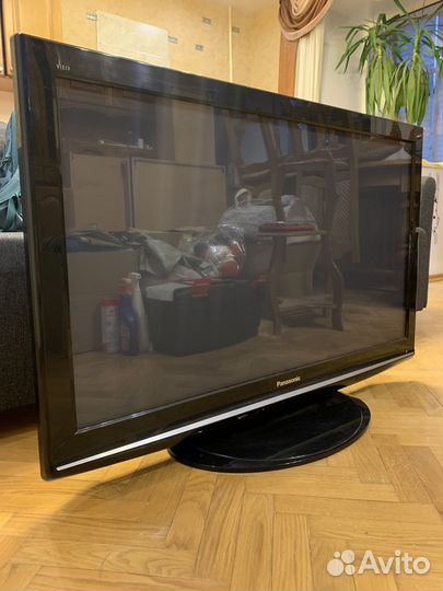 Плазменный телевизор Panasonic, 42
