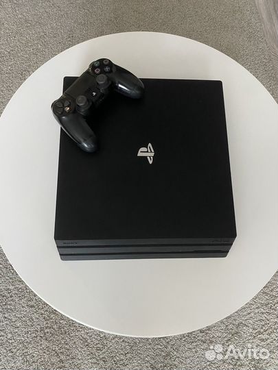 Sony PS4 pro 1tb