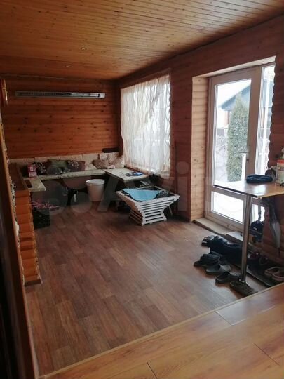 Дом 186 м² на участке 7 сот.