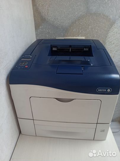 Цветной лазерный принтер Xerox Phaser 6600N