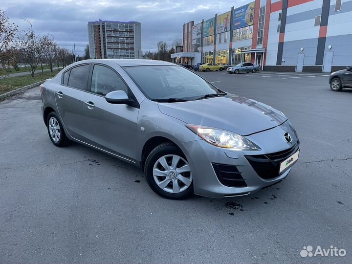 Рено меган 2013 дизель технические характеристики. Mazda 3 2011 седан. Мазда 3 бл 2011 год. Мазда 3 бл с белым задним бампером. Mazda 3 2011 bl 2.