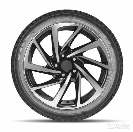 Kumho WinterCraft Ice WI31 235/75 R15 109T