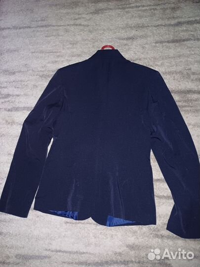 Пиджак женский 44