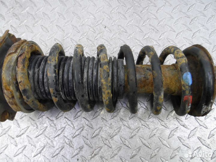 Амортизатор задний L Subaru Outback 4 BR