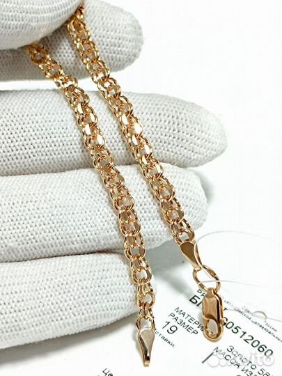 Золотой браслет Бисмарк, пустотелый, замок карабин, длина 19 см, вес 2,84г