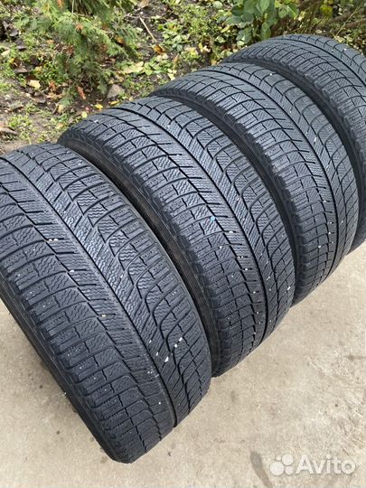 Michelin X-Ice 225/50 R18