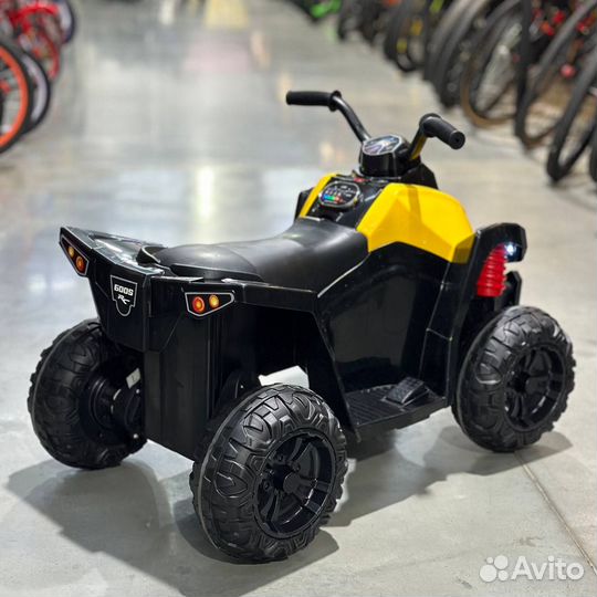 Детский электромобиль