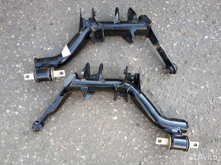 Рычаг задний нижний правый/левый DongFeng AX7