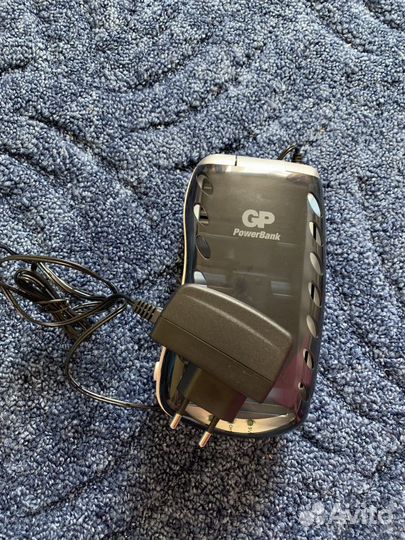 Зарядное устройство