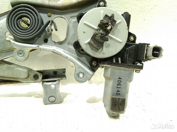 Стеклоподъемник электрический передний правый