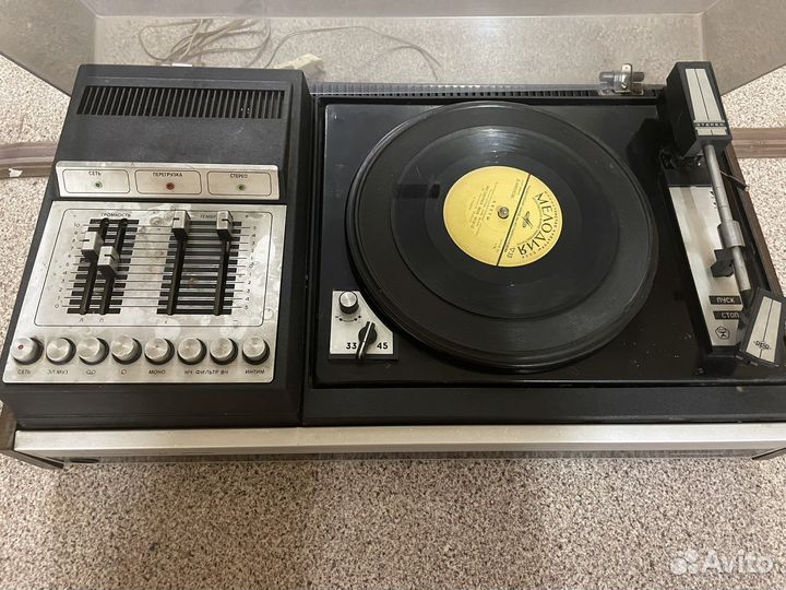 Проигрыватель винила Radiotehnika мелодия 103 м