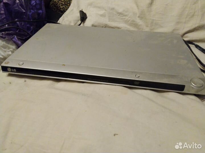 DVD-плееры Elenberg, LG