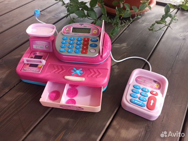 Детская игрушечная касса