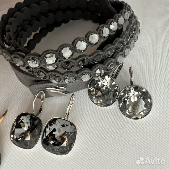 Серьги Swarovski Bella серый графит