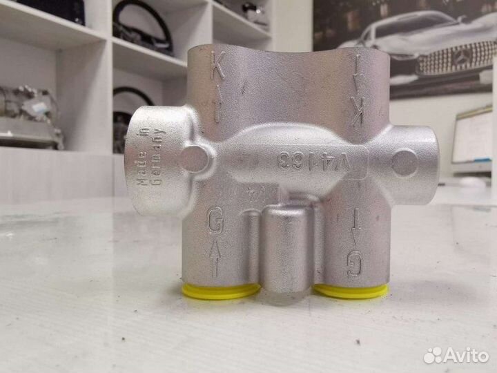 Клапан Термостат АКПП Audi Q7