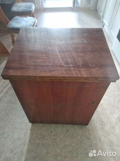 Тумба для швейной машины 